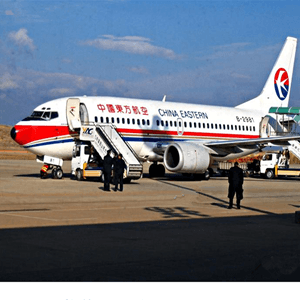大同机场货运航空快运业稳步发展的原因是什么？